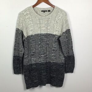 Jeanne Pierre Cable knit tunic length sweater with front pockets Size XL